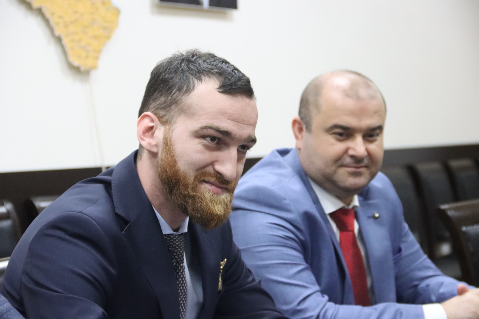 Врио министра Темирлан Абуталимов встретился с участниками конференции памяти Муху Алиева
